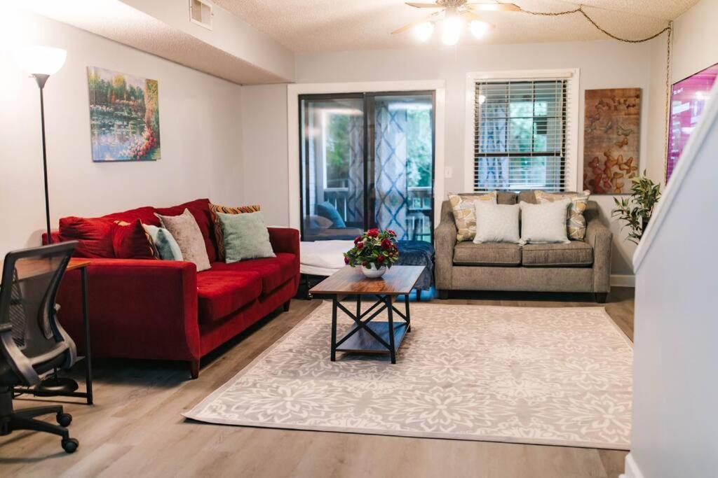 Апартаменти Cozy 3-Bed Athens Getaway, Right Near Uga! Екстер'єр фото